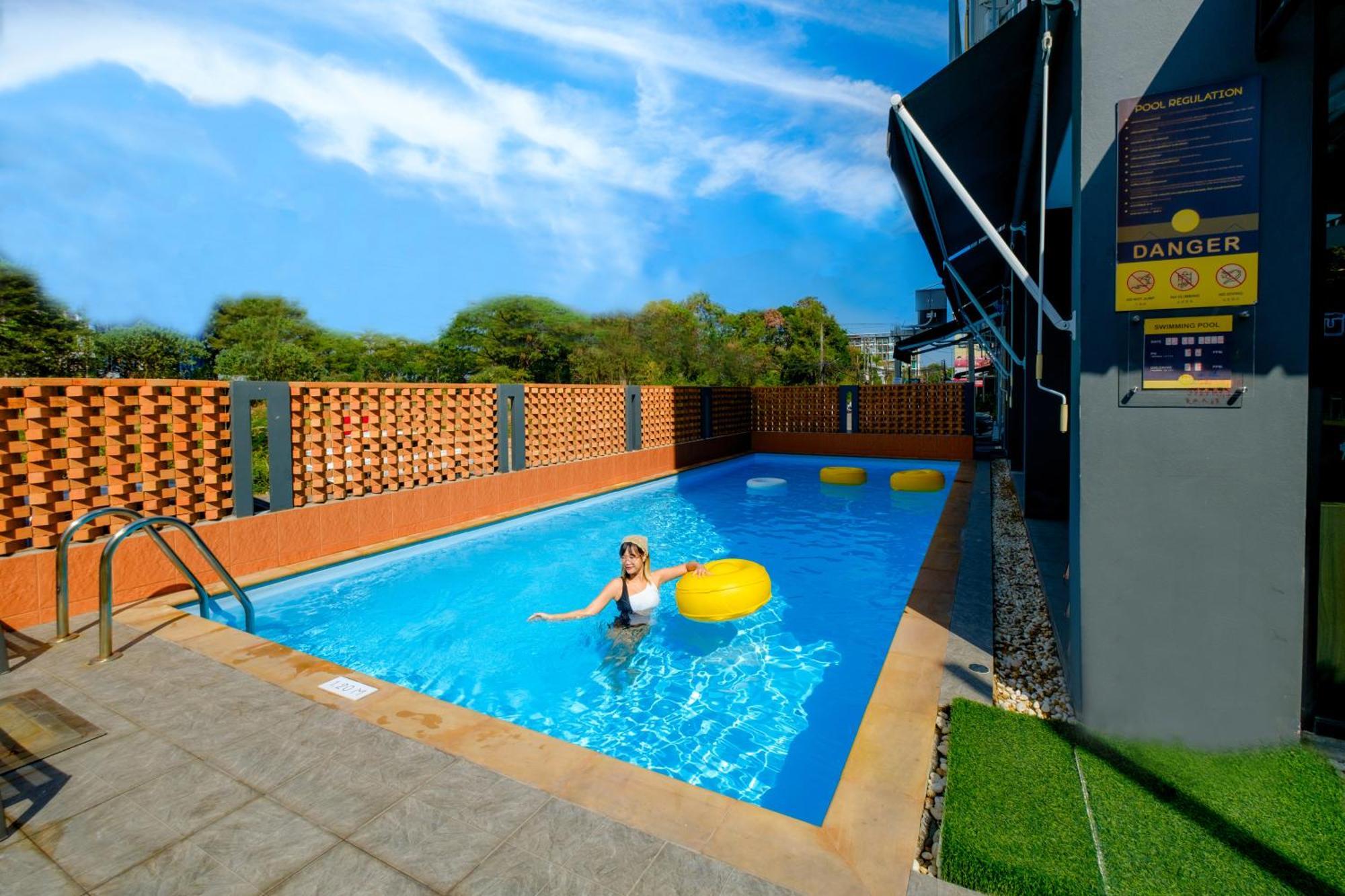 Sleep Mai Chiang Mai Airport Lifestyle Hotel Εξωτερικό φωτογραφία